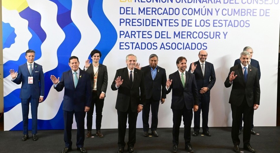 Fernández cruzó a Lacalle Pou y acusó a Uruguay de “romper” el Mercosur
