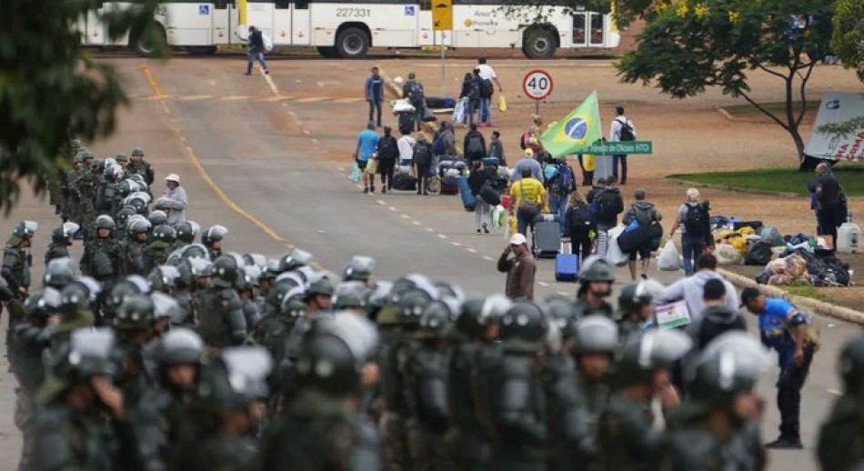 Brasil: desmantelan campamentos de bolsonaristas y hay 1.200 detenidos
