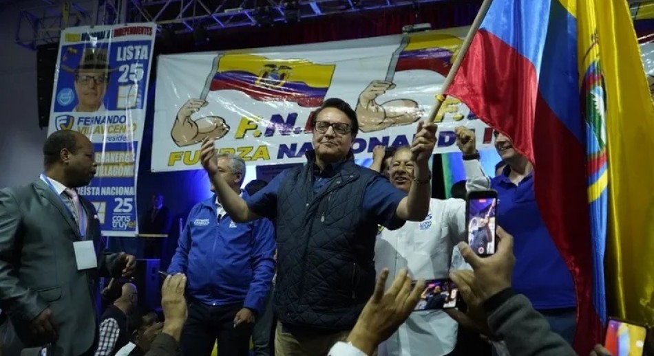 Ecuador: un candidato presidencial fue asesinado a balazos cuando salía de un acto