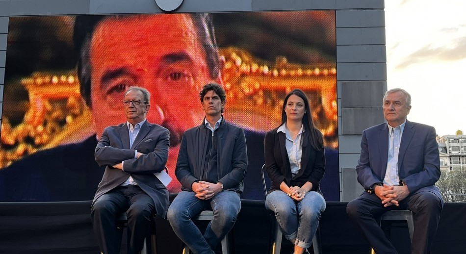 La UCR homenajea a Raúl Alfonsín con duras críticas a Milei, Macri y Massa