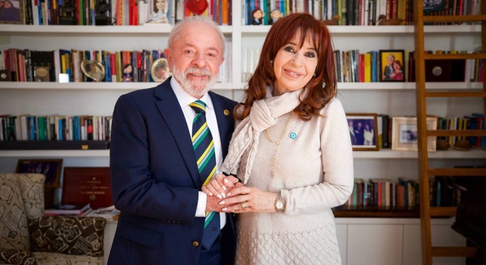 Prisión domiciliaria: Cristina K recibió la visita de Lula y lanzó críticas a Milei