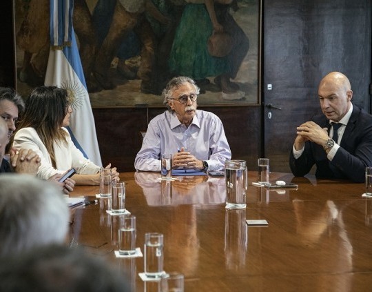 Fentanilo: El ministro de Salud responsabilizó al dueño del laboratorio