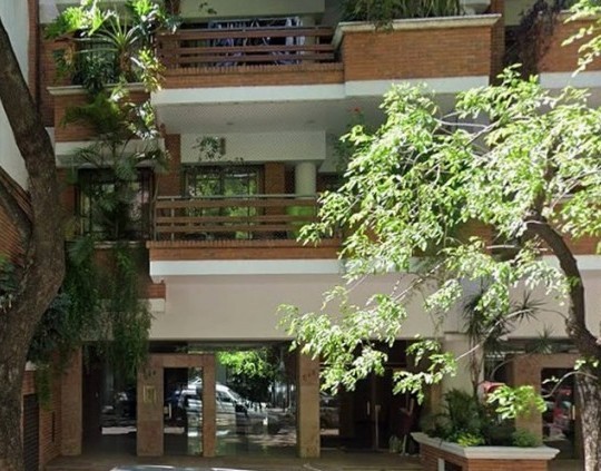 Adorni compró un departamento en Caballito por USD 230.000 con una hipoteca privada