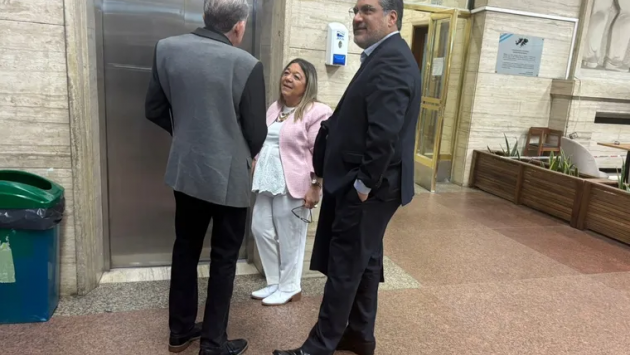 La escribana de Adorni se presentó otra vez en Comodoro Py: “Estoy tranquila”