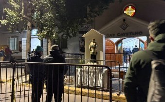 San Cayetano: miles de fieles llegan a Liniers y marchan hacia Plaza de Mayo
