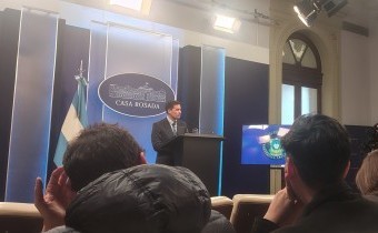 Ravier: “Se termina el flagelo de financiar la salud de no residentes”