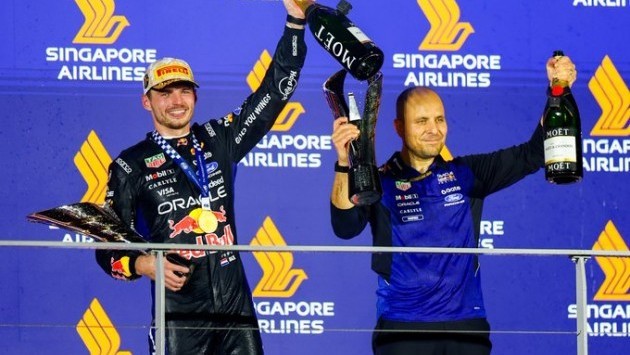 Verstappen se quedó con el GP de Singapur y acecha a Russell por el subcampeonato