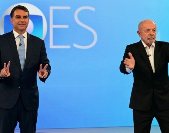Lula y Bolsonaro discutieron propuestas en el último debate antes del balotaje en Brasil