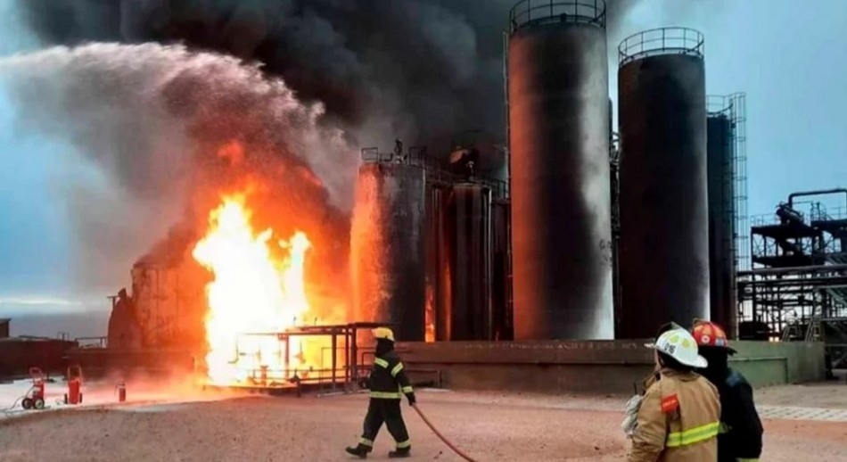 Neuquén: al menos tres muertos por la explosión de un tanque en una refinería