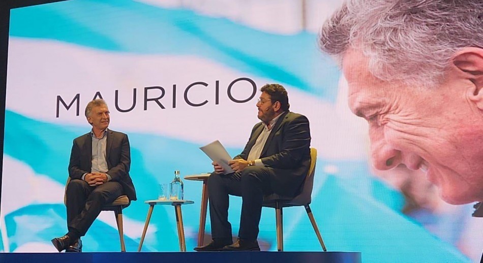 Macri presentó su libro 